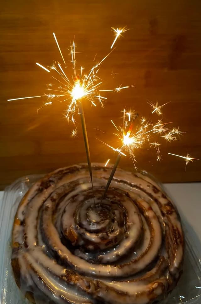 Phulla Cake